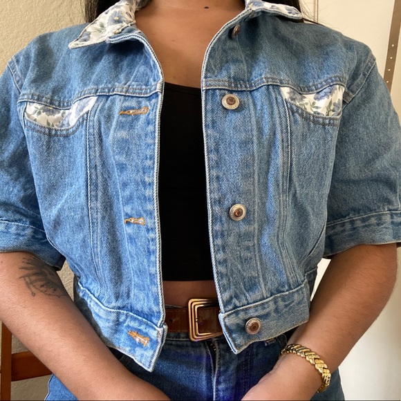 Vintage 80s/90s floral denim jacket - Picture 4 of 5